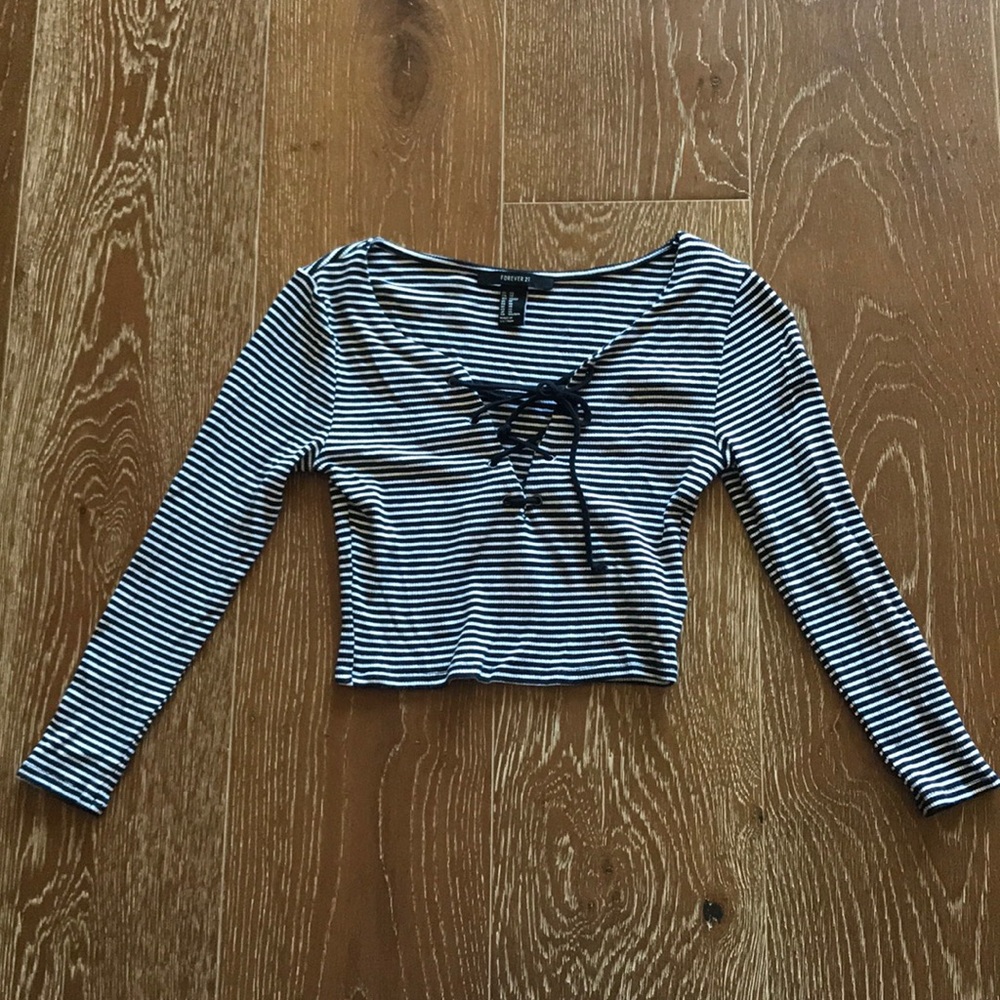 Striped, long sleeve, crop top